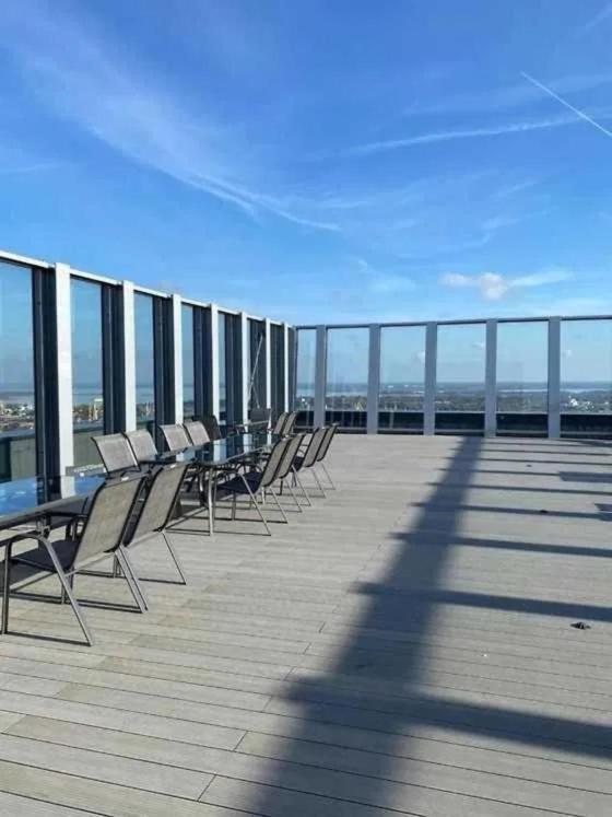 Ms Hanza Tower Apartment 20 Floor Szczecin Dış mekan fotoğraf